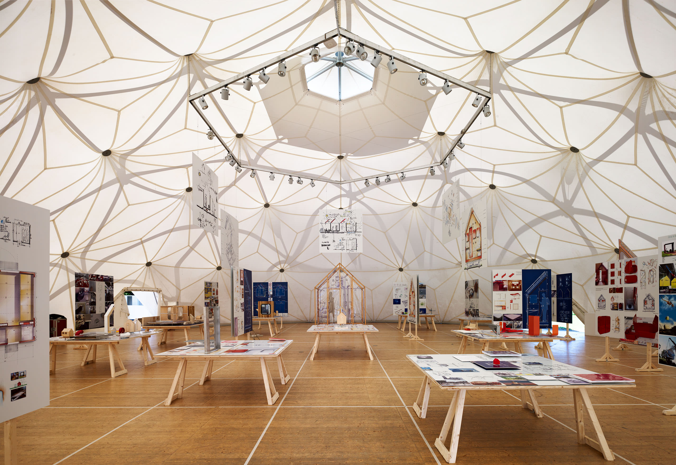 E13450 ALPA 038547p j2560